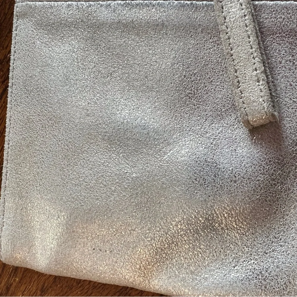 HButler Gold Suede Mighty Purse Wristlet (w/ built-in phone charging battery) - Picture 4 of 11